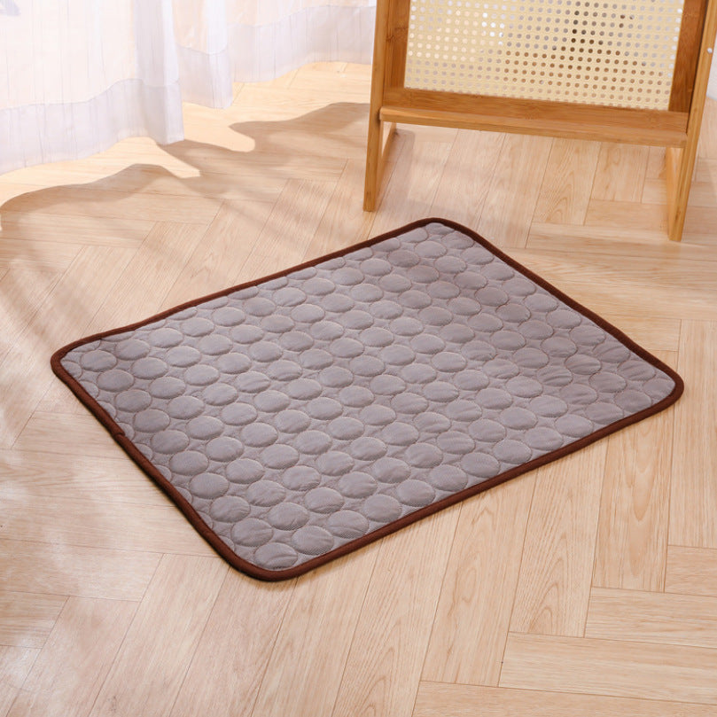 Self-Cooling Mat for Dogs and Cats, Thin Cooling Blanket Dog Summer Dog Mat Bed Cooling Blanket Non-Slip Cooling Pad Portable Washable Pet Cooling Mat for Home, Car, Travel